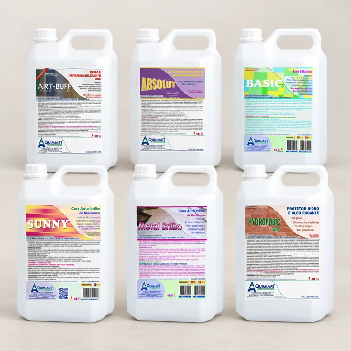 Galões de ceras e produtos para acabamento de pisos